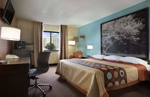 Mount Vernon Hotel | Comfortable Stay at Super 8 by Wyndham Mt. Vernon, IL