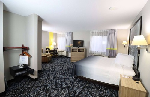 Perryville Hotel | Comfortable Stay at Super 8 Perryville with Pool & Breakfast
