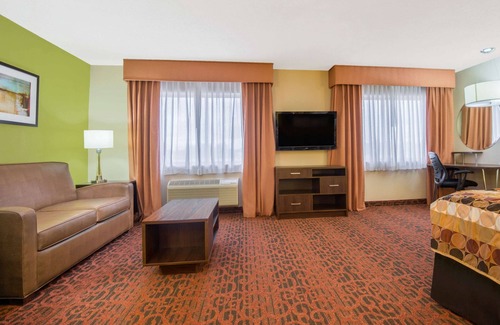 Portales Hotel | Super 8 by Wyndham Portales