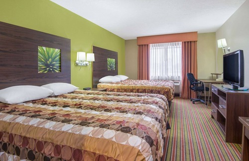Portales Hotel | Super 8 by Wyndham Portales