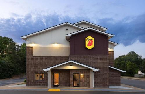 North Chesterfield Hotel | Budget-Friendly Stay at Super 8 by Wyndham Richmond