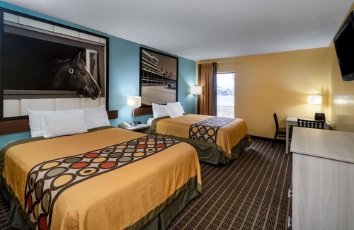 Shepherdsville Hotel | Comfortable Stay at Super 8 by Wyndham Shepherdsville