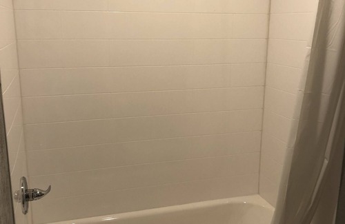Sonora Hotel | Budget-Friendly Retreat at Super 8 by Wyndham Sonora