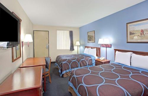 Suwanee Hotel | Budget-Friendly Comfort at Super 8 by Wyndham Suwanee