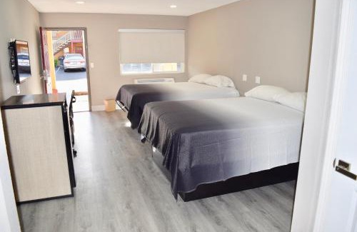 Visalia Hotel | Pet-Friendly Retreat at Super 8 by Wyndham Visalia