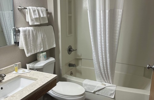 West Branch Hotel | Inviting Stay at Super 8 by Wyndham West Branch