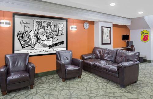 Windsor Hotel | Comfortable Stay at Super 8 by Wyndham Windsor/Madison North