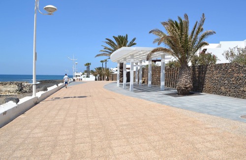 Playa Honda Apartment | Exclusive Oceanfront Apartment with Pool and Spa Amenities