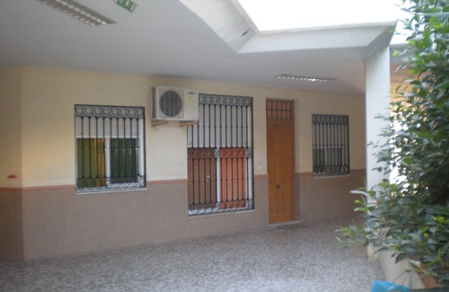 Carihuela Apartment | Super Apartment in Torremolinos with Family-Friendly Amenities