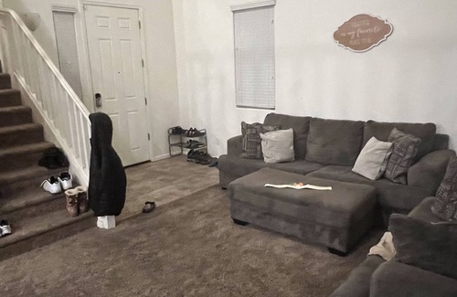Buckeye House | Comfortable Home for Super Bowl Weekend with Driver Service