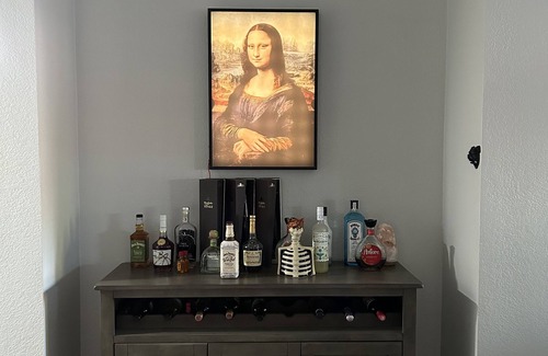 Avondale House | Convenient Stay Near Cardinal Stadium for Super Bowl Weekend