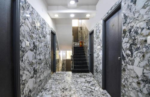 Kolkata Hotel | Affordable 4-Star Stay at Hotel Hiland International