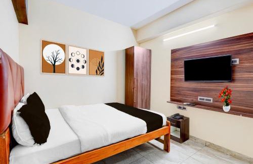 Vellore Hotel | Super Collection O Vellore Near CMC Hospital Formerly Geetha Residency