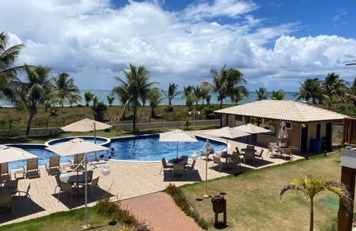 Bela Vista Apartment | Cozy Oceanfront Apartment with Pool and Beach Access!