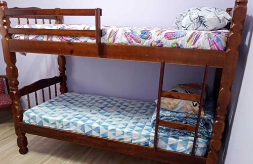 Embare Apartment | Cozy Retreat with Spa and Breakfast Near Attractions