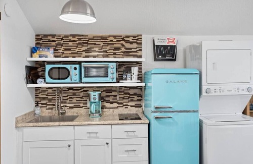 Calistoga Apartment | Charming Calistoga Studio: Pet-Friendly with Breakfast