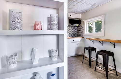 Mystic - New London Apartment | Charming Oceanfront Apartment in Downtown Mystic - 9.8/10 Rated