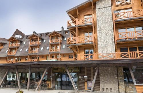 Jahorina Apartment | Experience Super G - Vucko: Pet-Friendly Hotel with Spa