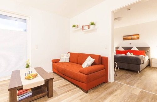 Alt Gaarz Apartment | Cozy 2-Room Apartment with Terrace, Steps from the Beach