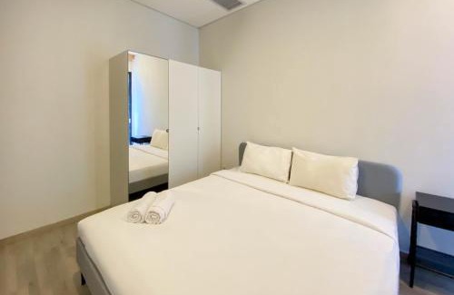 Bendungan Hilir Apartment | Cozy 3BR Retreat at Sudirman Suites Apartment