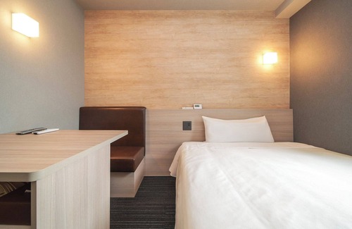 Showa Hotel | Explore Super Hotel Kofu Showa Inter: Family-Friendly Retreat