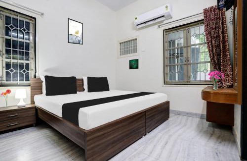 Kakinada Hotel | Cozy OYO Coastal Inn: Pet Friendly & Near JNTU College