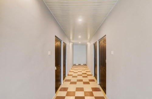 Mohangarh Hotel | Budget-Friendly Super OYO Flagship 24 Stays for Families