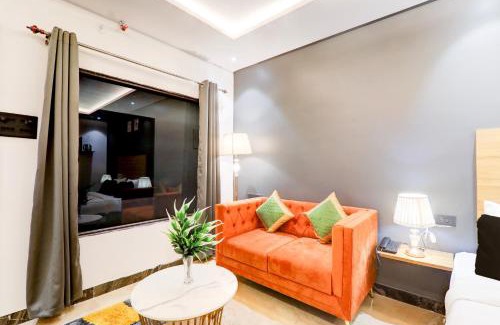 Gorakhpur Hotel | Super Hotel O Golden Tulip'z