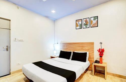 Manjidana Colony Hotel | Budget-Friendly Stay at Collection O Hotel Orient Crown