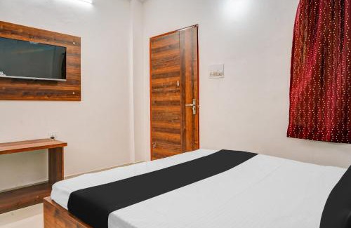 Bhopal Hotel | Super Hotel O Neelbad Guest House