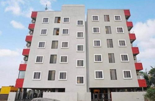 Phase 1 Hotel | Child-Friendly FabExpress Shri Krishna with 9.6/10 Rating