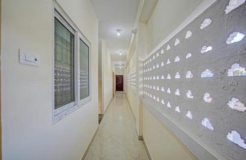 Central Chennai Hotel | Discover Vsv Guest House: Family-Friendly with Breakfast