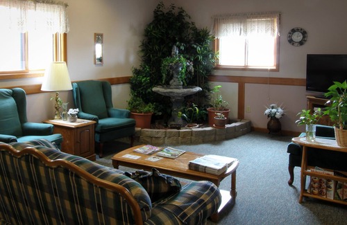 Granite Falls Hotel | Comfortable Stay at Super Motel Granite Falls with Breakfast
