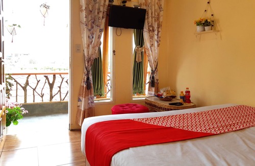 Berastagi Hotel | Budget-Friendly Stay at Super OYO 1696 Sapo Rumbia