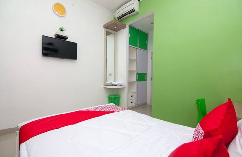 Tegal Hotel | Budget-Friendly Stay at OYO 2808 D'residence Syariah