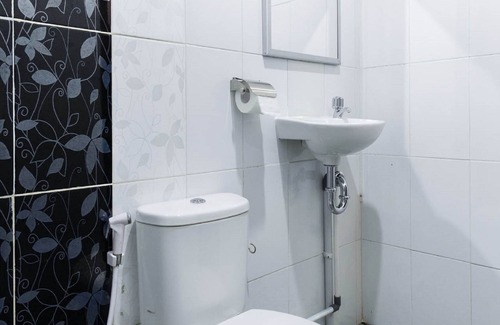 Medan Hotel | Budget-Friendly Stay at Super OYO 283 Helvetia Residence