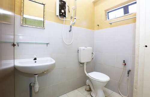 Bandar Kota Bharu Hotel | Budget-Friendly Stay at Super OYO 89651 Harmoni Hotel