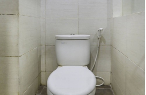 Kebon Kacang Hotel | Budget-Friendly Stays at Super OYO Capital O Wisma Kebon Kacang 9