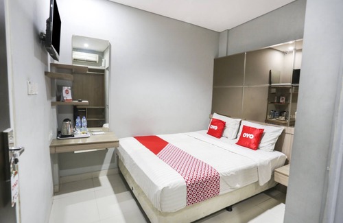 Kebon Kacang Hotel | Budget-Friendly Stays at Super OYO Capital O Wisma Kebon Kacang 9
