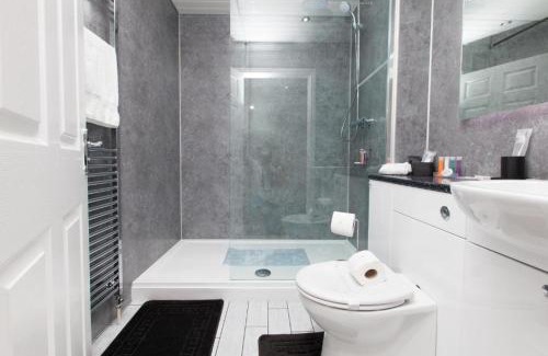 Duloch Apartment | Stylish 2 Bed Executive Apartment in Dunfermline