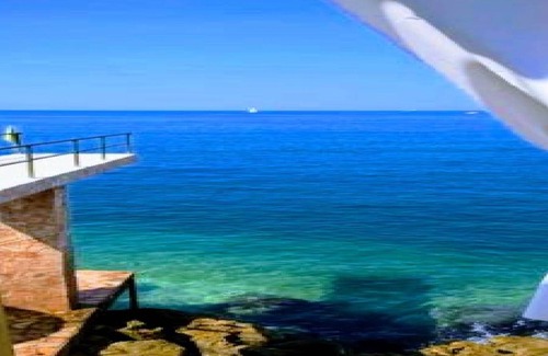 Sarande Apartment | Beachfront Super Star Saranda 2 with Family-Friendly Perks