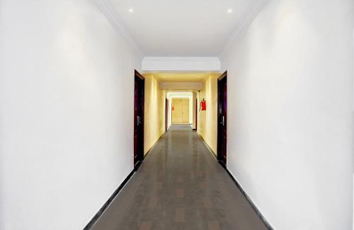 Anantapur Hotel | Budget-Friendly Naveed Residency with Family Amenities