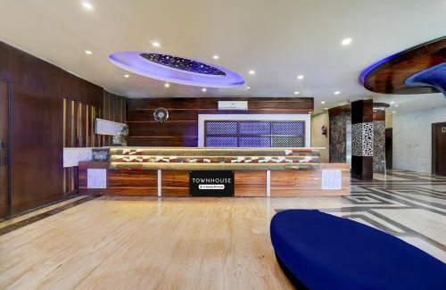 Bhopal Hotel | Budget-Friendly Stay at Super Townhouse Hotel Nirmal Residency