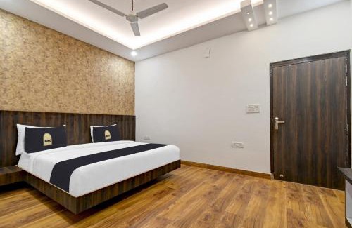 Aliganj Hotel | Affordable Family-Friendly Stay at Townhouse OAK Armeria