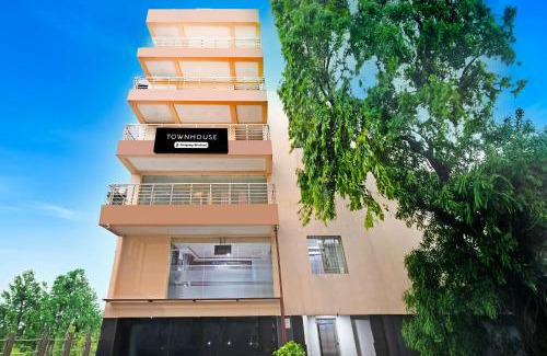 Dhanbad Hotel | Budget-Friendly Stay at Collection O Hotel Amrit Plaza