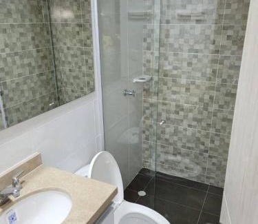Boston Apartment | Conveniently Located Hotel with Pool and Pet-Friendly Options