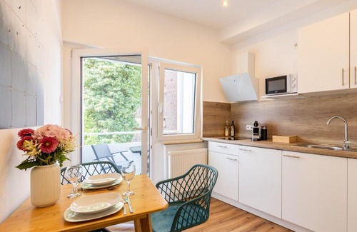 Innenstadt Apartment | Central Location with Family-Friendly Amenities in Renovated Space