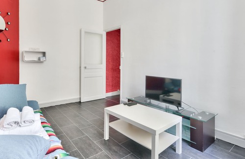 1st Arrondissement Apartment | Exceptional 1 Bedroom Flat in Longchamp Palace Area