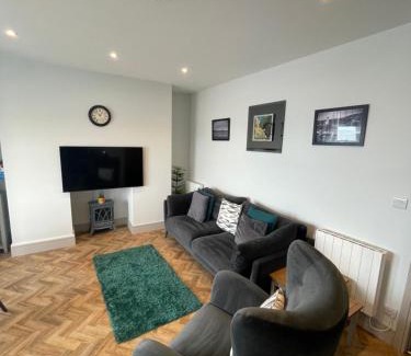 Scarborough Apartment | Exceptional Sea View Flat with Child-Friendly Amenities