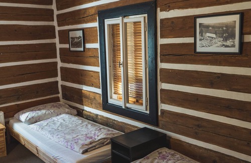 Strazne Ski Chalet | Superb 4-bedroom chalet in Strážné